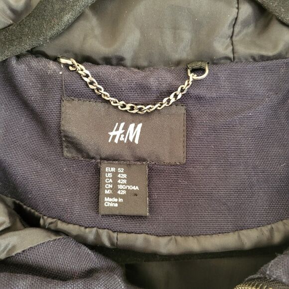 H&M Hooded Jacket Womens Size 42R Navy Heavyweight Barn Jacket Utility Jacket - Picture 3 of 10